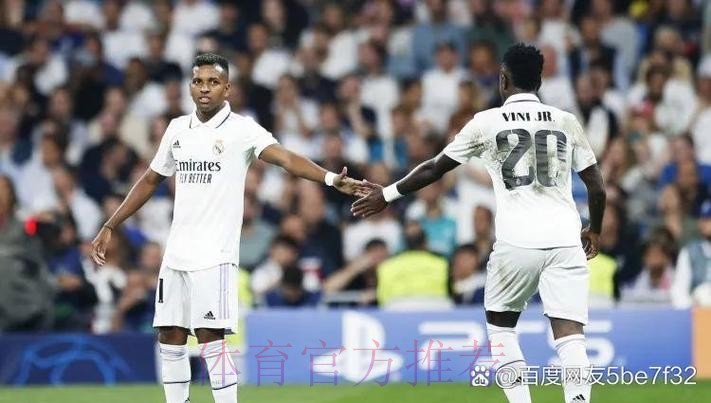 皇萨文和国米巴黎都关注帕瓦尔 球员优先考虑留拜仁